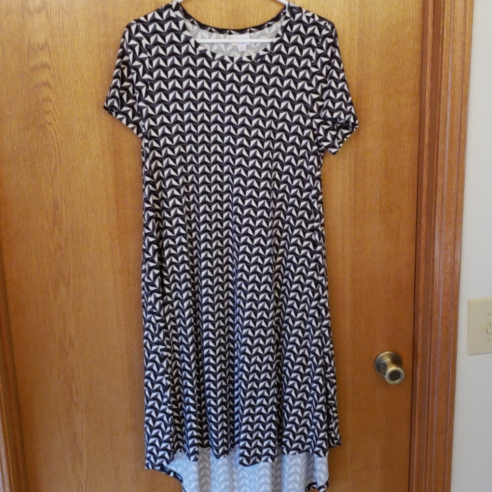 Lularoe Carly